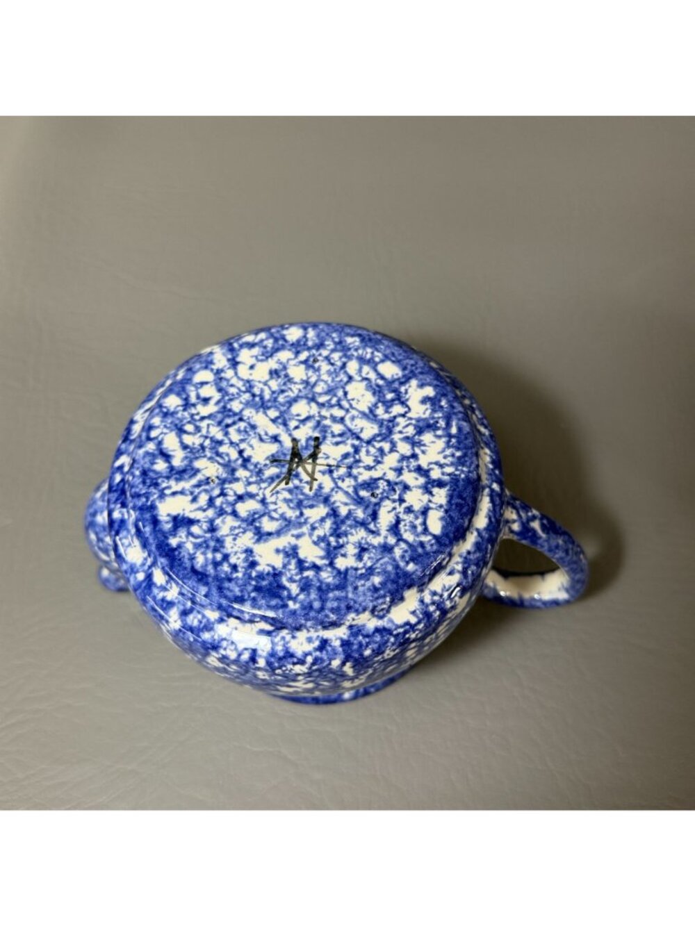 Vintage Signed Studio Pottery Tea for One Set Blue Spongeware Cow Sheep 3pc - Picture 6 of 12